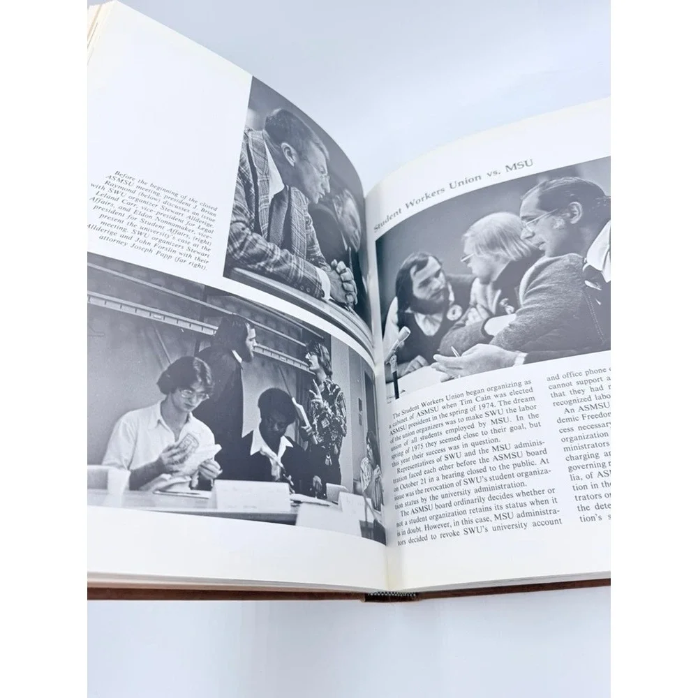Michigan State University 1976 Red Cedar Log Yearbook MSU‎ Vintage